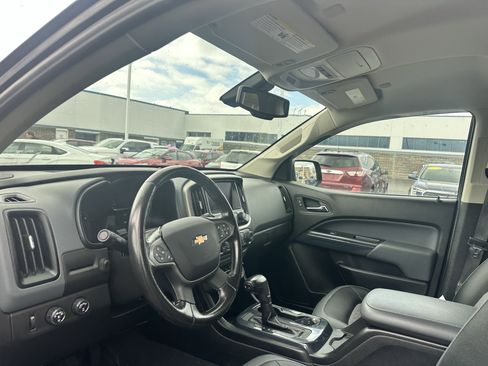 Used 2019 Chevrolet Colorado Z71 image 11