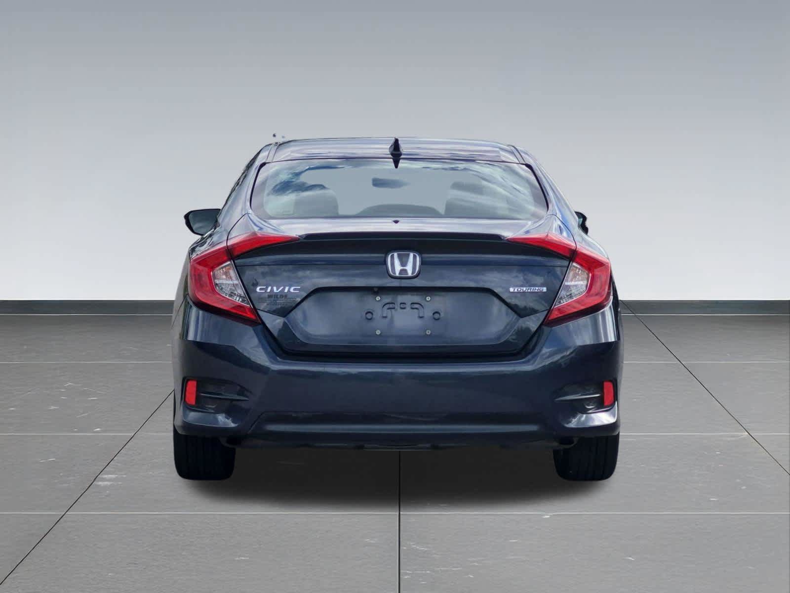 Used 2016 Honda Civic Touring image 5