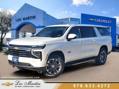 New 2026 Chevrolet Suburban LT w/ Comfort Package
