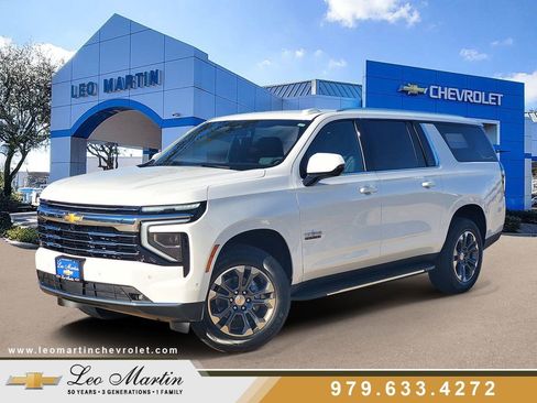 New 2026 Chevrolet Suburban LT w/ Comfort Package image 1