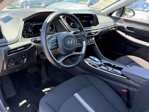 Used 2023 Hyundai Sonata SEL w/ Convenience Package FWD image 19