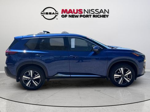Certified 2023 Nissan Rogue SL w/ SL Premium Package FWD image 8