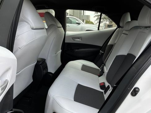 Used 2023 Toyota Corolla XSE FWD image 12