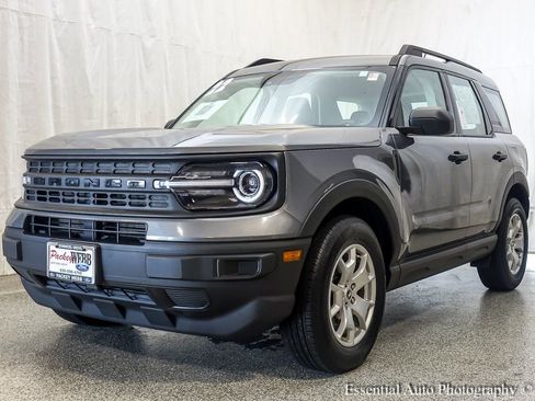 Used 2022 Ford Bronco Sport image 2