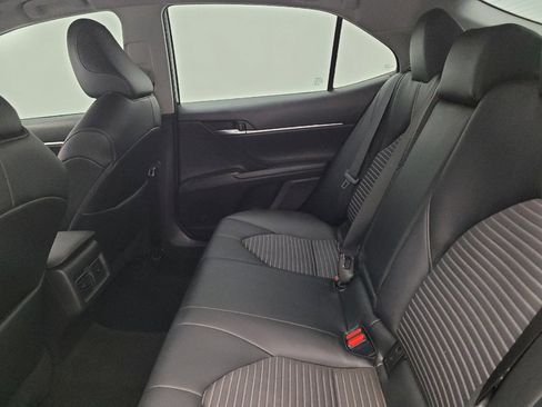Used 2022 Toyota Camry SE w/ Audio Upgrade Package FWD image 18