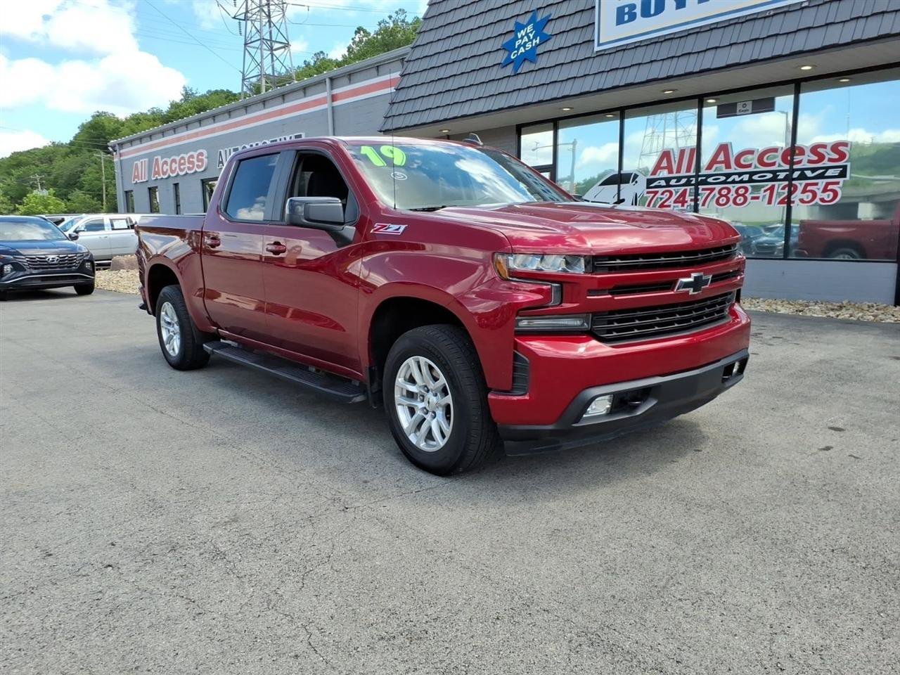 Used 2019 Chevrolet Silverado 1500 RST AWD/4WD image 2