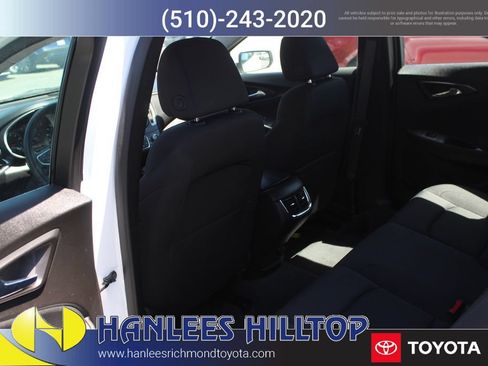 Used 2024 Chevrolet Malibu LT FWD image 15