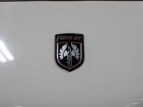 Used 1988 Pontiac Fiero GT image 16