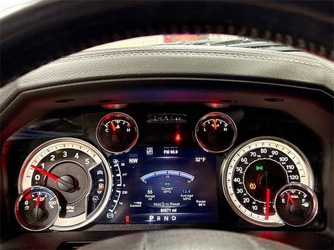 Used 2017 RAM 2500 Laramie image 14