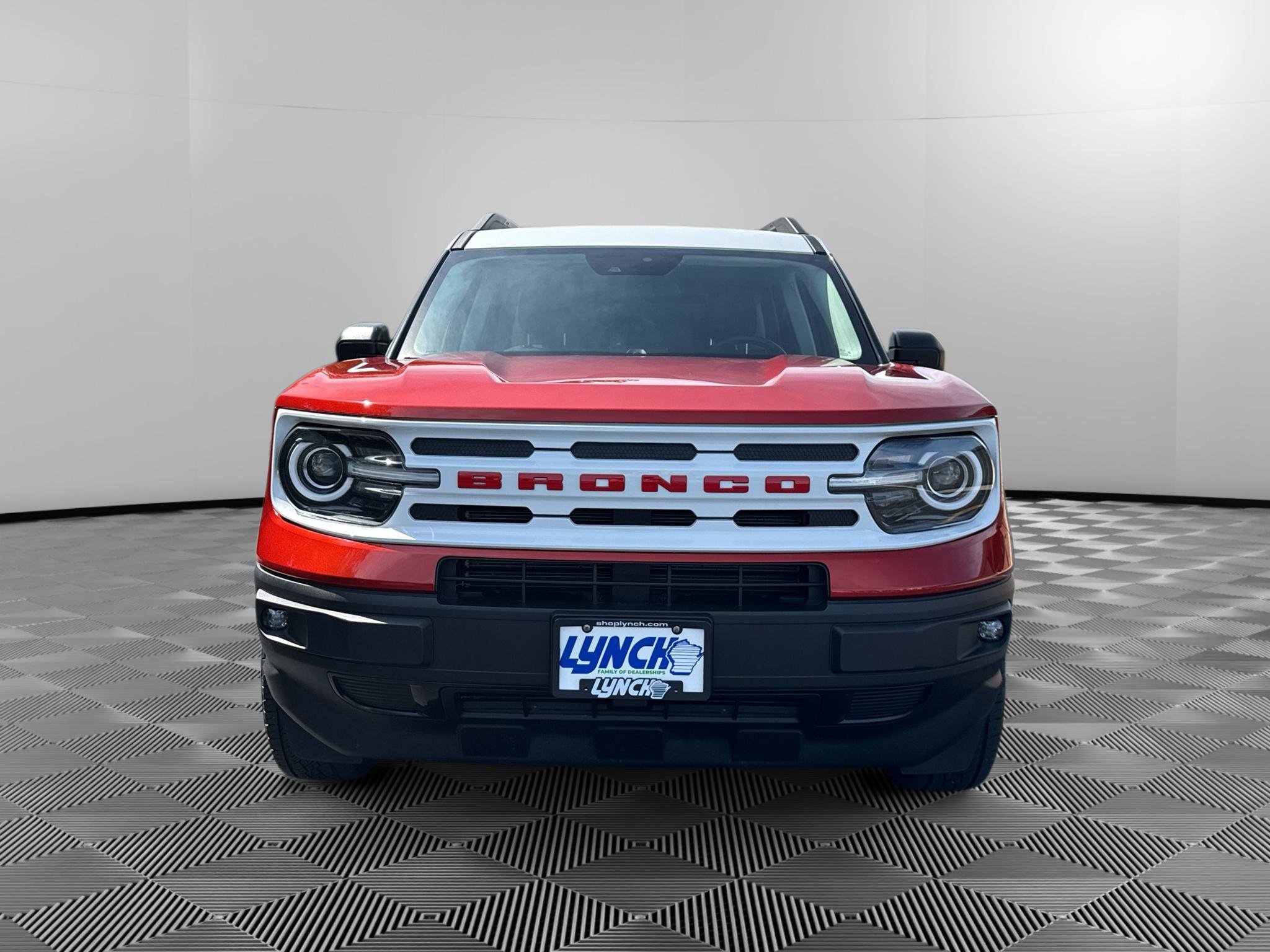 Used 2024 Ford Bronco Sport Heritage w/ Heritage Convenience Package AWD/4WD image 2