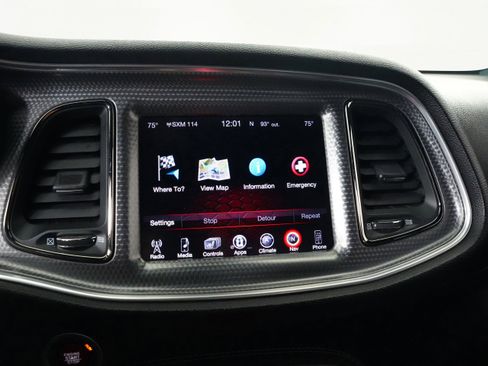 Used 2016 Dodge Challenger SRT Hellcat image 49