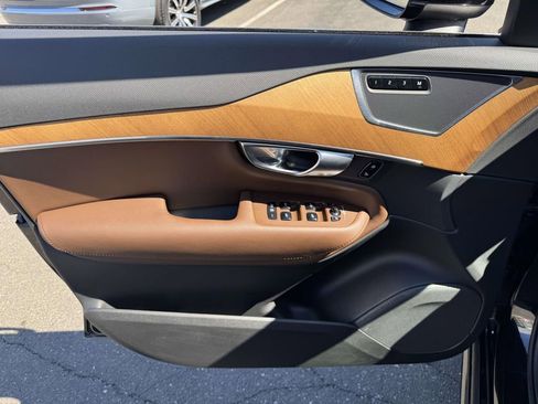 Used 2023 Volvo XC90 B6 Plus w/ Protection Package Premier image 14