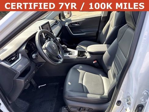 Used 2025 Toyota RAV4 XLE Premium image 14