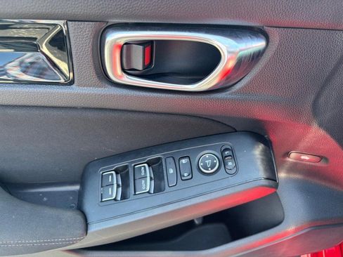 Used 2022 Honda Civic EX image 15