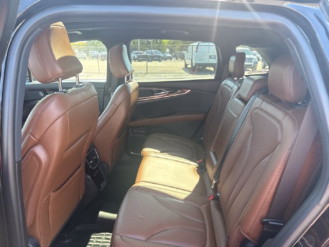 Used 2023 Lincoln Nautilus Reserve AWD/4WD image 28