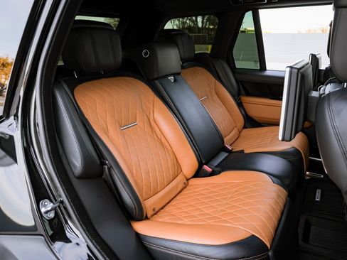 Used 2020 Land Rover Range Rover SV Autobiography Dynamic image 31