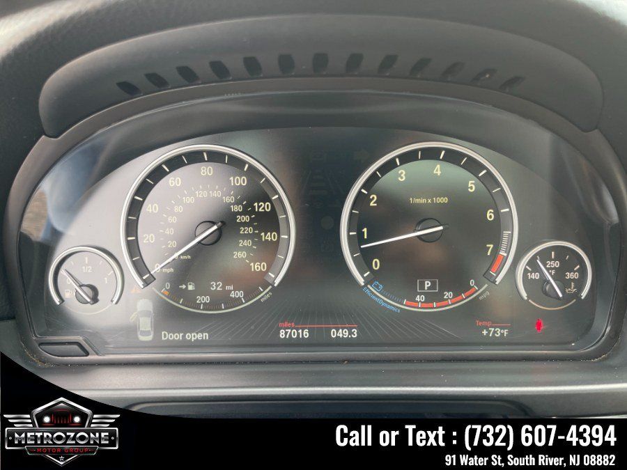 Used 2014 BMW 535i xDrive Sedan AWD/4WD image 28