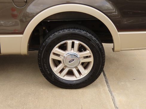 Used 2008 Ford F150 Lariat image 17