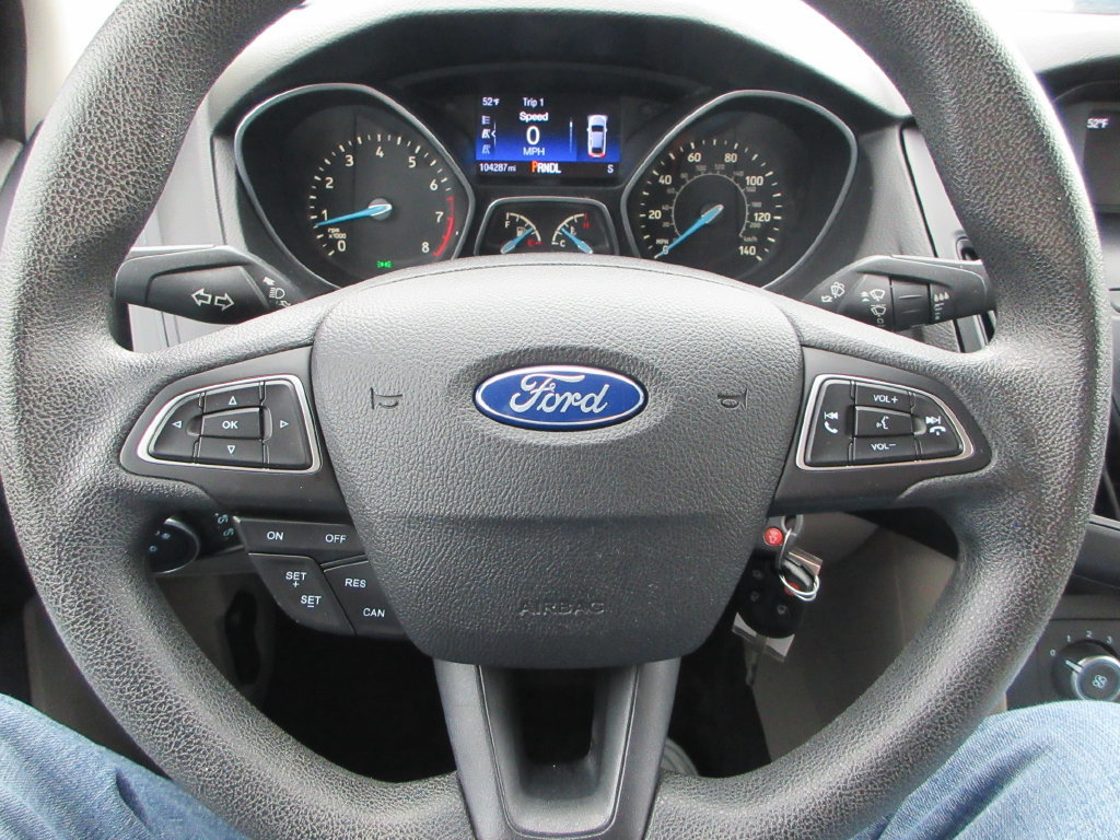 Used 2016 Ford Focus SE FWD image 23