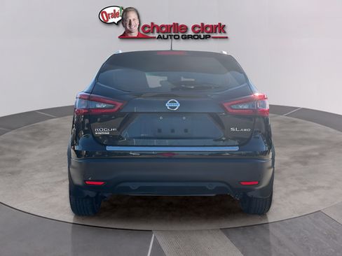 Certified 2022 Nissan Rogue Sport SL AWD/4WD image 4