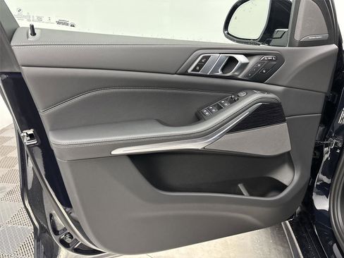 New 2026 BMW X7 xDrive40i image 26
