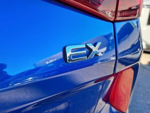 Used 2021 Kia Seltos EX image 28