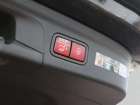 Certified 2026 Mercedes-Benz GLE 350 4MATIC image 12