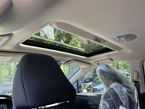 New 2025 Subaru Crosstrek 2.5i Premium image 14