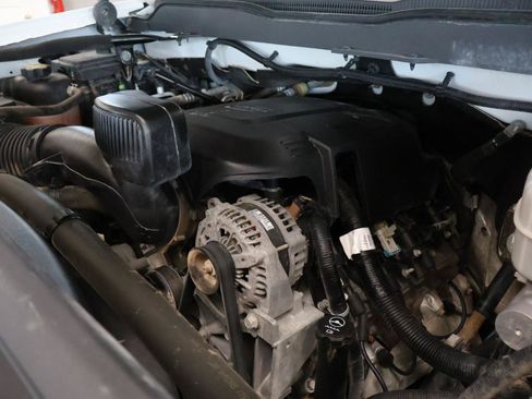 Used 2019 Chevrolet Silverado 2500 LT AWD/4WD image 21