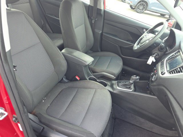Used 2021 Hyundai Accent SEL FWD image 11