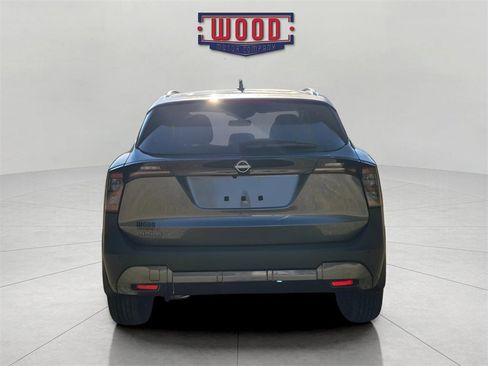 New 2026 Nissan Kicks SV image 4