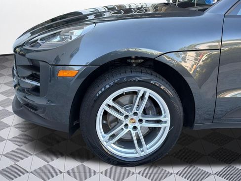 Used 2020 Porsche Macan AWD/4WD image 11