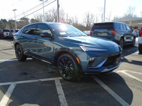 New 2026 Buick Envista Sport Touring w/ Convenience I Package image 3