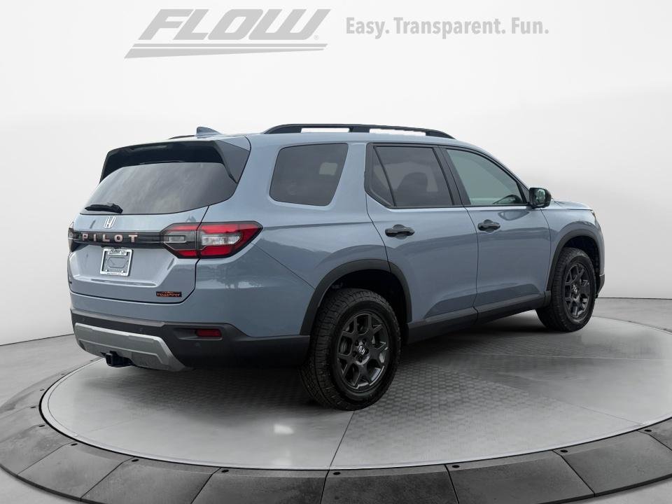 New 2026 Honda Pilot TrailSport image 7