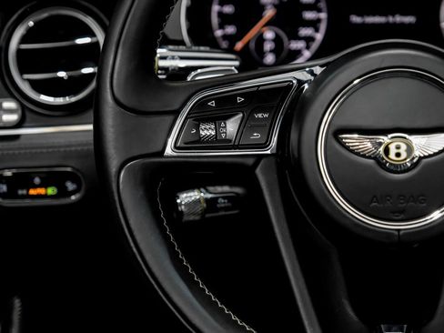 Used 2020 Bentley Continental GT image 16