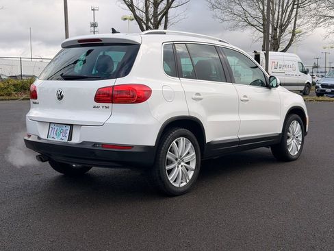 Used 2012 Volkswagen Tiguan SE image 7