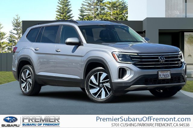Used 2024 Volkswagen Atlas SE AWD/4WD image 1