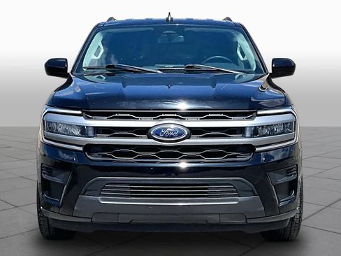 Used 2023 Ford Expedition XLT RWD image 4