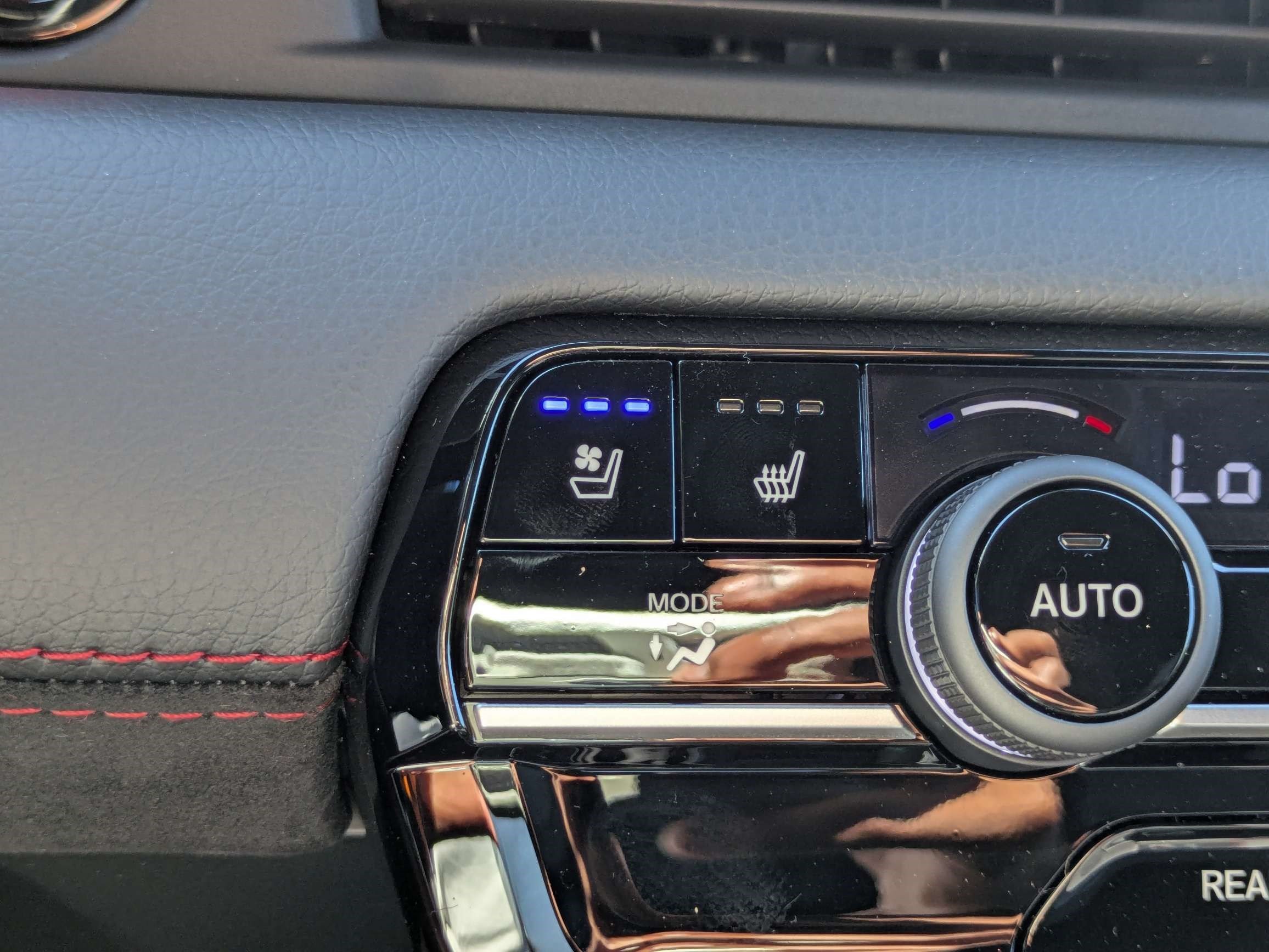 New 2026 Honda Pilot Black Edition image 30