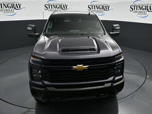 Used 2024 Chevrolet Silverado 2500 Custom w/ Custom Convenience Package AWD/4WD image 19