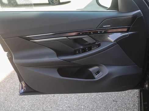 New 2026 BMW 540i xDrive w/ M Sport Package image 17