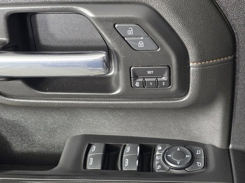 Used 2020 GMC Sierra 2500 AT4 w/ AT4 Premium Package image 18