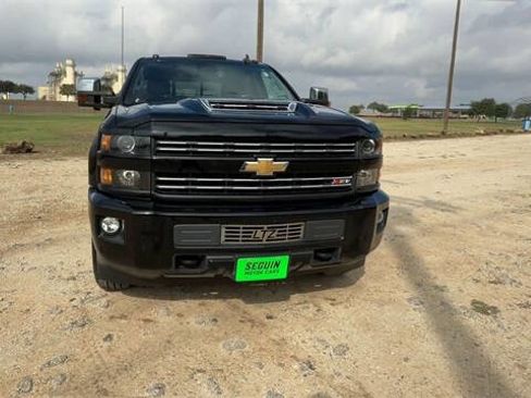 Used 2018 Chevrolet Silverado 3500 LTZ w/ Duramax Plus Package image 3