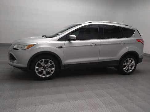 Used 2014 Ford Escape Titanium image 2