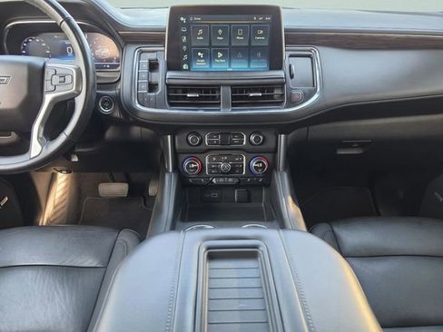 Used 2023 Chevrolet Tahoe Z71 AWD/4WD image 18