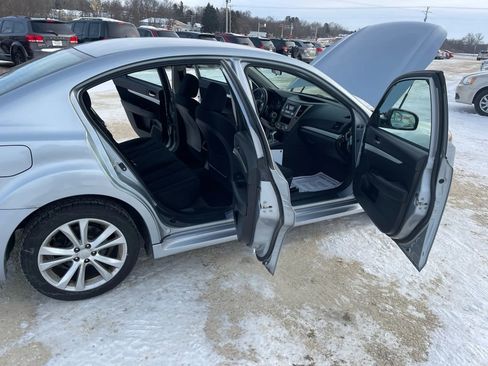 Used 2014 Subaru Legacy 2.5i image 12