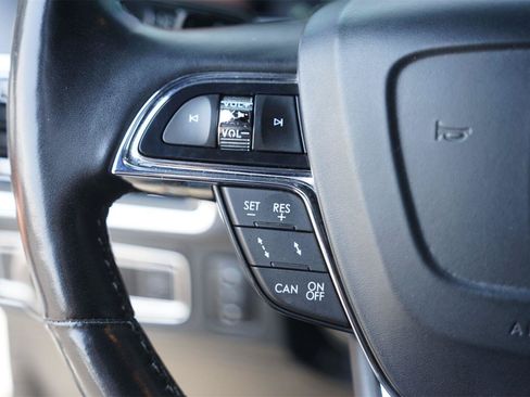 Used 2020 Lincoln Navigator Reserve w/ Luxury Package AWD/4WD image 23