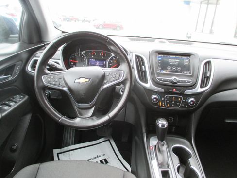 Used 2019 Chevrolet Equinox LT image 12