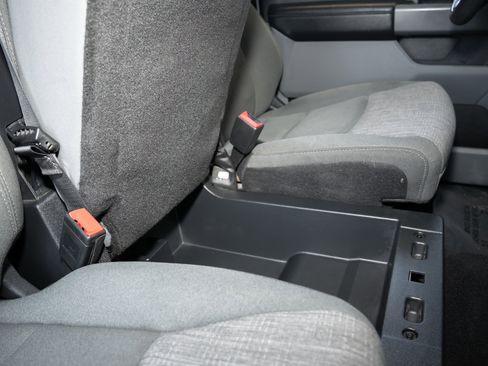 Used 2024 Ford F250 XLT image 42