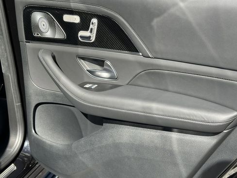 New 2026 Mercedes-Benz GLS 63 AMG 4MATIC image 21